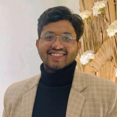Gaurav Singh, AI, Product and Business Growth at GenMyo